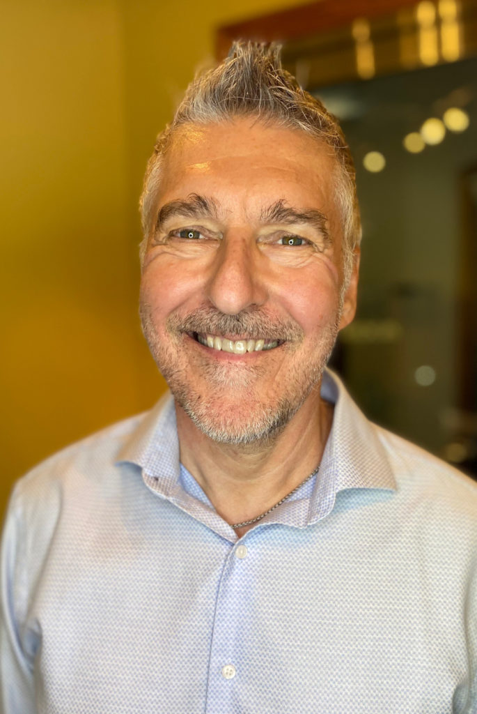 Mike Iwan - Construction Management Expert